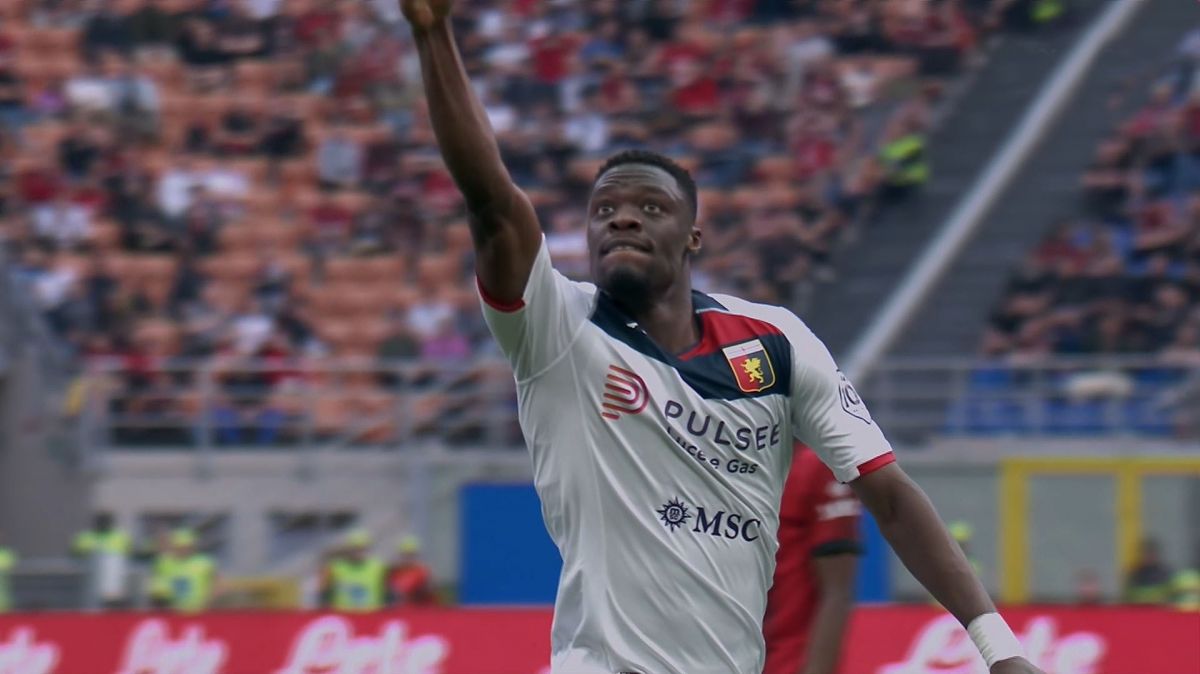 گل دوم جنوا به میلان (اکوبان)