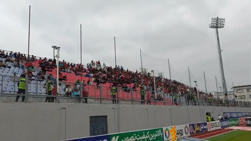 اختصاصی/ حال و هوای ورزشگاه وطنی دو ساعت پیش از تقابل نساجی و پرسپولیس