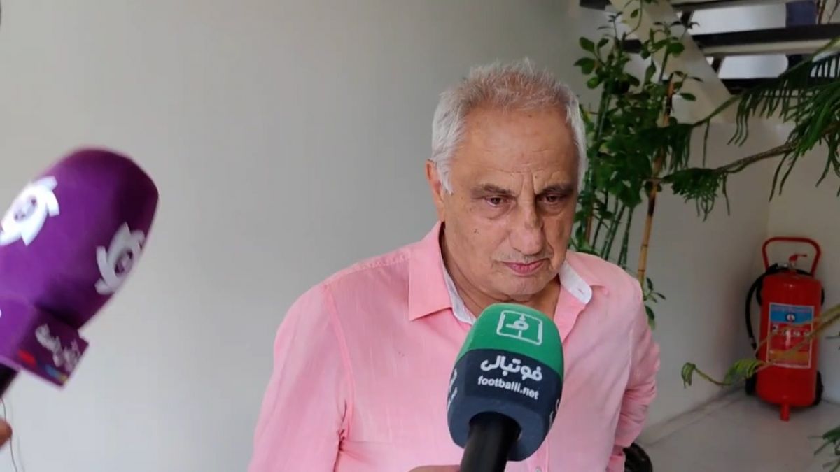 اختصاصی/ اصغر شرفی: ستاره استقلال یک ازبکستانی است/ باید بیدار شویم و پنبه را از گوشمان خارج کنیم