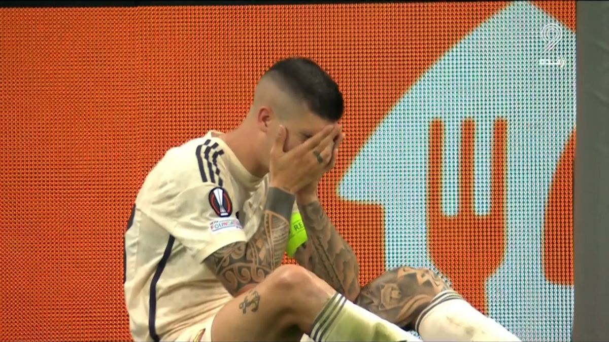 گل اول بایرلورکوزن به رم (گل به خودی مانچینی)