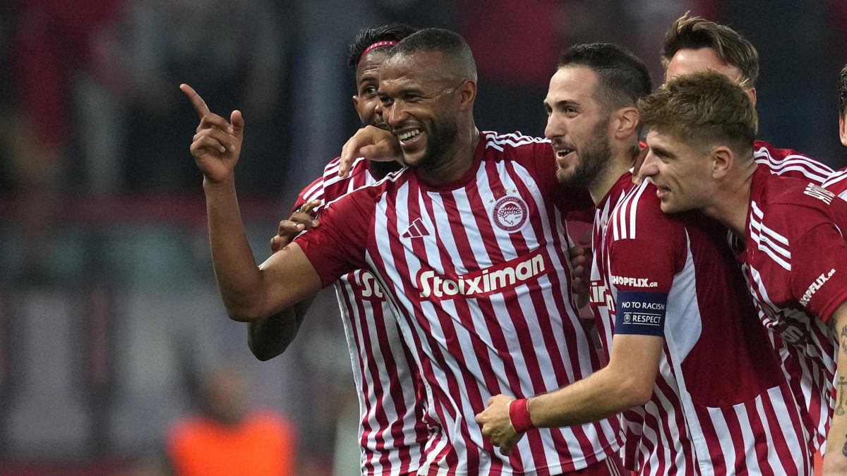 خلاصه بازی المپیاکوس 2-0 استون ویلا