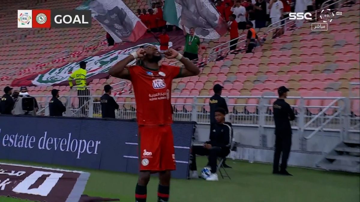 گل پنجم الاتفاق به الاتحاد (هت تریک کارل توکو اکامبی)