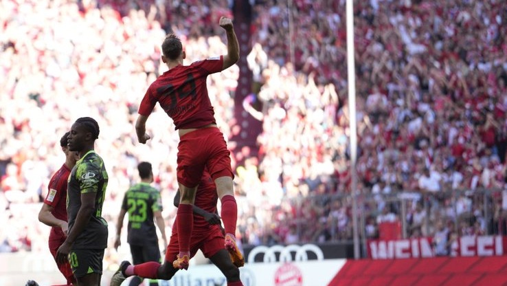 گل اول بایرن مونیخ به وولفسبورگ (ونارک)