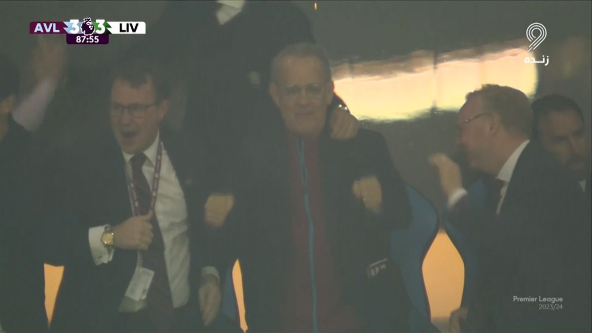 خوشحالی شدید تام هنکس سوپراستار سینما پس از گل سوم استون ویلا