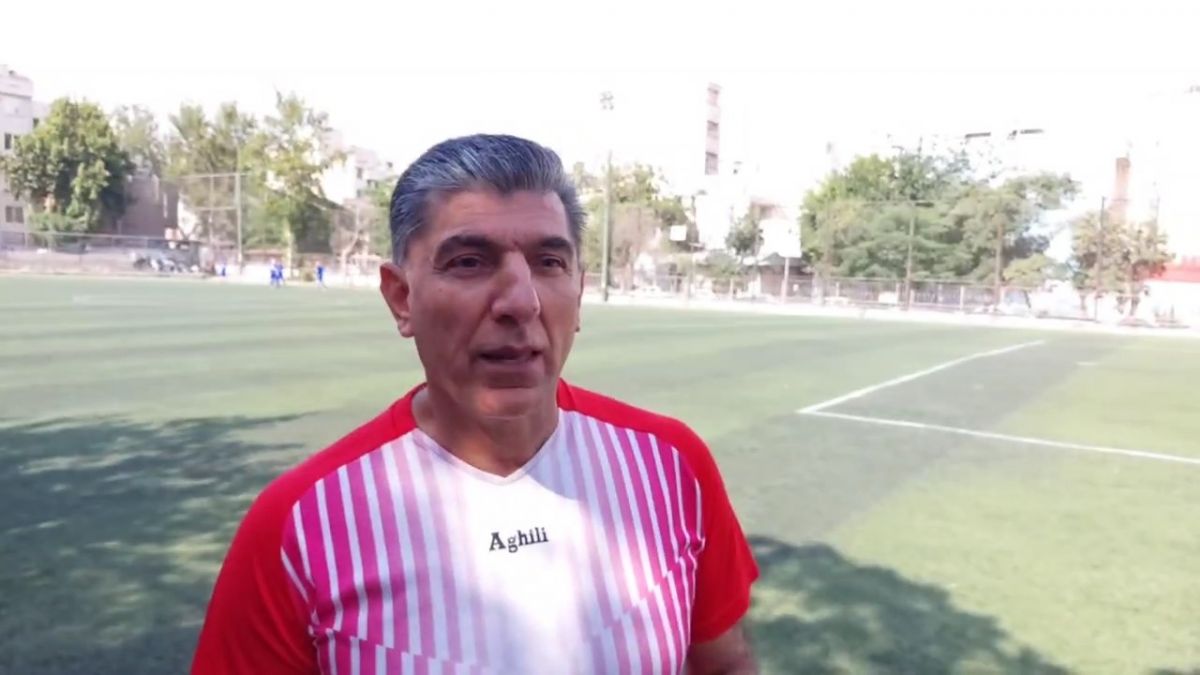 اختصاصی/ حسن شیرمحمدی پیشکسوت پرسپولیس: شک ندارم استقلال امتیاز از دست خواهد داد و پرسپولیس قهرمان می شود