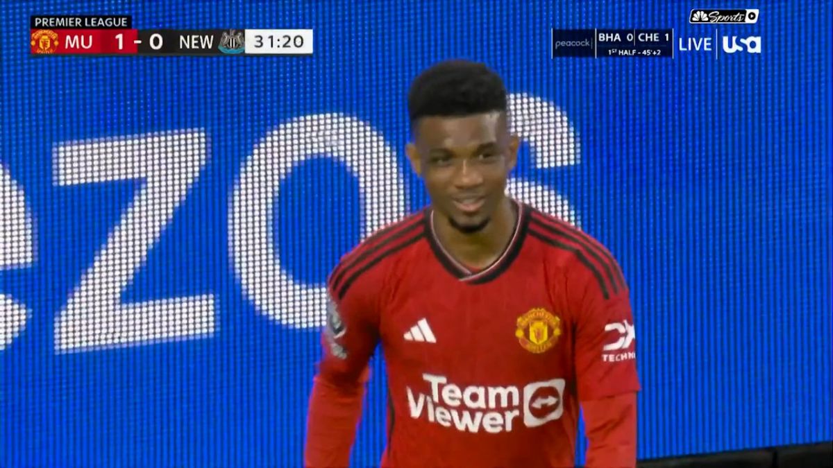 گل اول منچستریونایتد به نیوکاسل (کوبی ماینو)