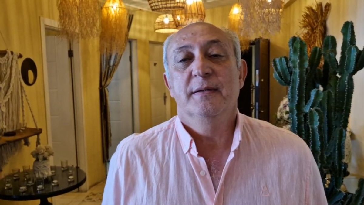 اختصاصی/ بهتاش فریبا پیشکسوت استقلال: بازی با نساجی بسیار سخت است اما انشالله قهرمان می شویم
