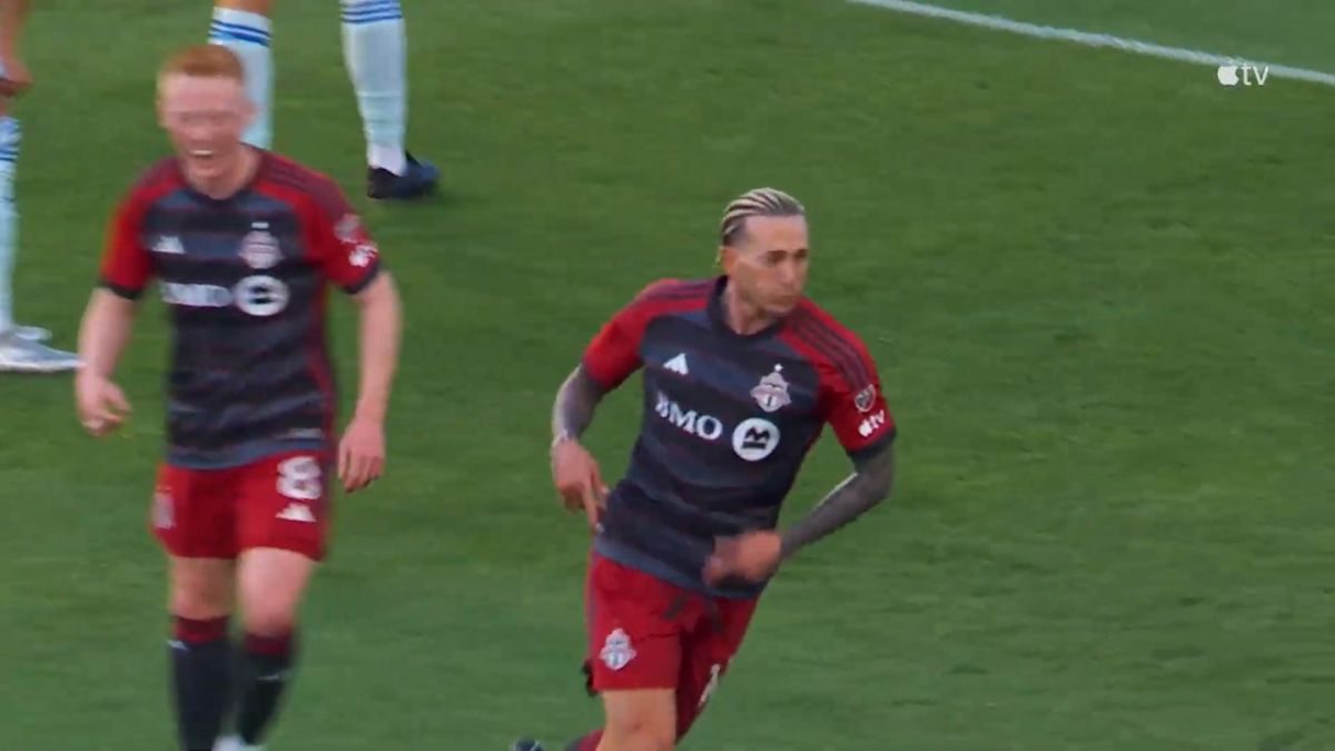 گل زیبای فدریکو برناردسکی در لیگ ستارگان آمریکا