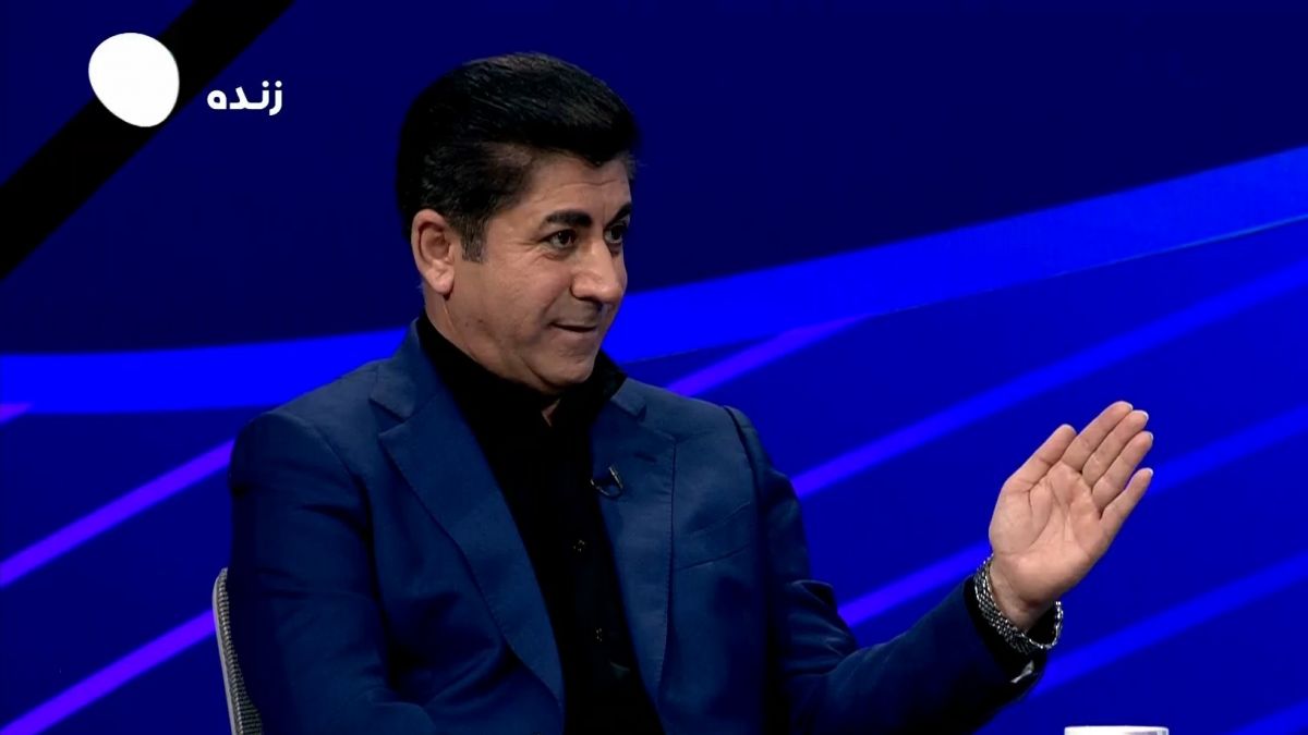 فوتبال برتر/ فینال جام حذفی ایران با وی ای آر برگزار خواهد شد؟ ممبینی پاسخ می دهد