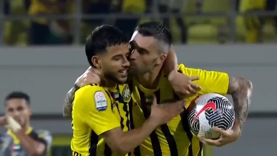 گل دوم الاتحاد کلبا به الوصل (پاس گل مهدی قایدی)