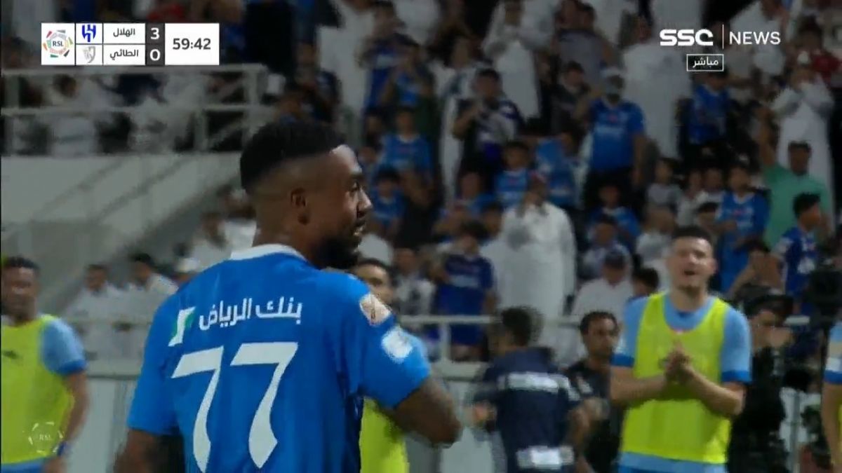 گل سوم الهلال به الطائی (مالکوم)