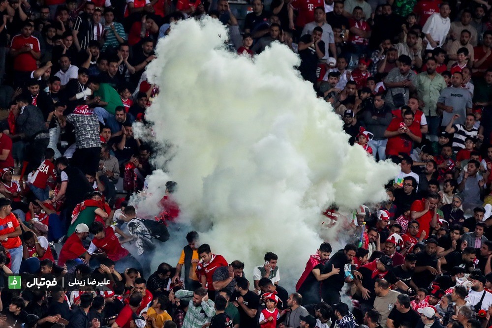 انفجار مهیب نارنجک میان هواداران پرسپولیس