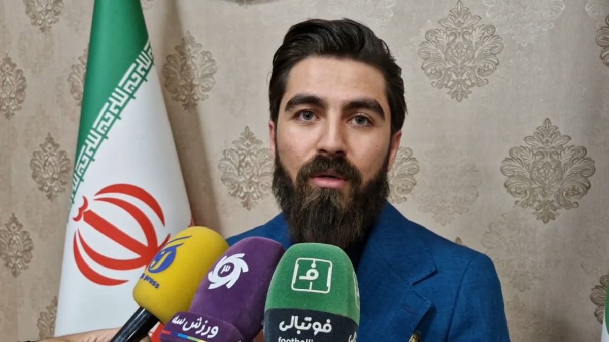 اختصاصی/ پرچم پرسپولیس بر فراز قله اورست