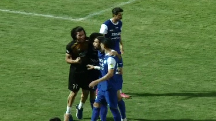 گل اول استقلال خوزستان به هوادار (گل  به خودی پورعلی)