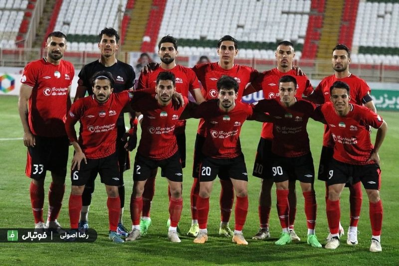 باشگاه تراکتور واگذار شد