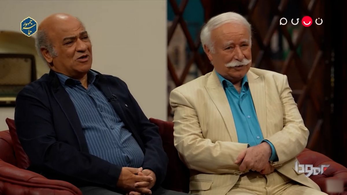 برمودا/ مقایسه جالب "اوستا و عبدولی" شخصیت های محبوب آیتمهای طنز دهه های ۶۰ و ۷۰ تلویزیون از دستمزدهای هنرمندان سینما و تلویزیون با بازیکنان فوتبال دهه ۶۰ که هر دو قشر، پول زیادی نگرفتند