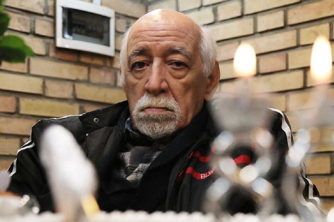 اتفاق ناگوار برای پیشکسوت فوتبال و رسانه؛ اردشیر لارودی به دلیل شکستگی لگن، در بیمارستان بستری شد