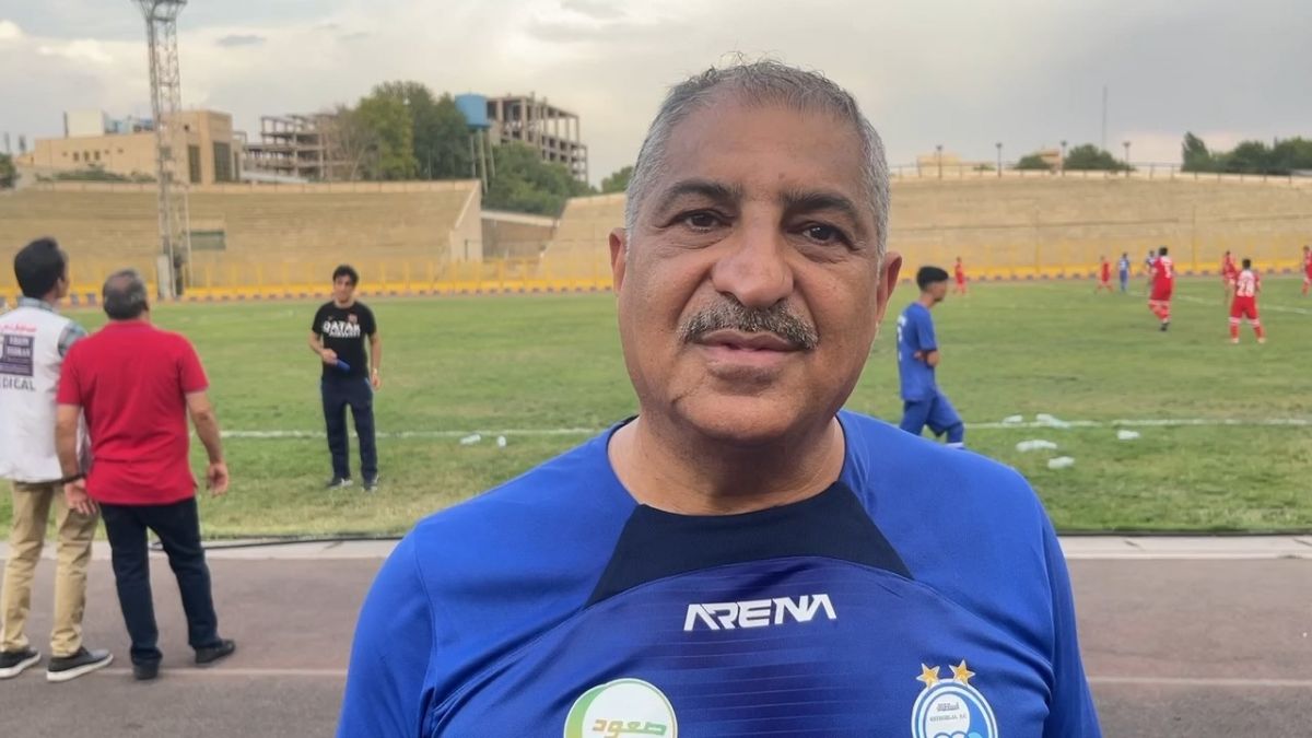 اختصاصی/ گفت و گو با فرشاد فلاحت زاده در حاشیه دیدار پیشکسوتان استقلال و پرسپولیس