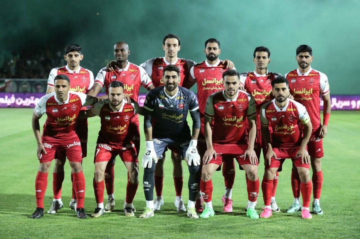 اعتراض دسته‌جمعی بازیکنان پرسپولیس در فضای مجازی