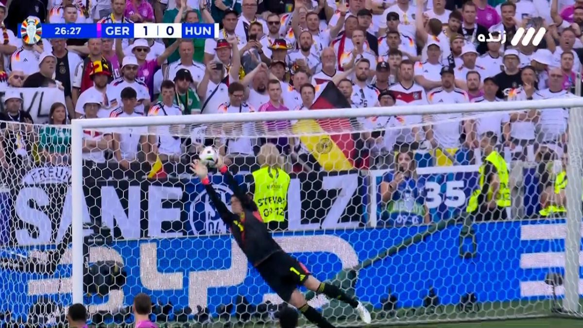 سیو فوق العاده نویر روی ضربه آزاد تماشایی سوبوسلای