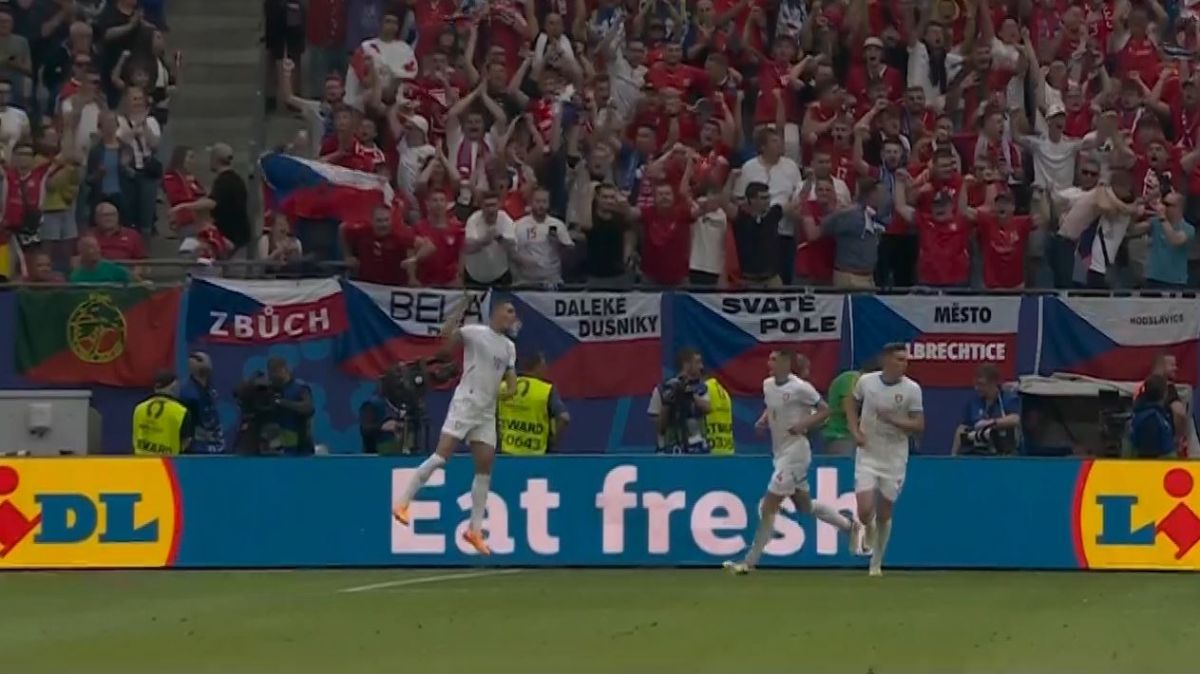 گل اول جمهوری چک به گرجستان (پاتریک شیک)