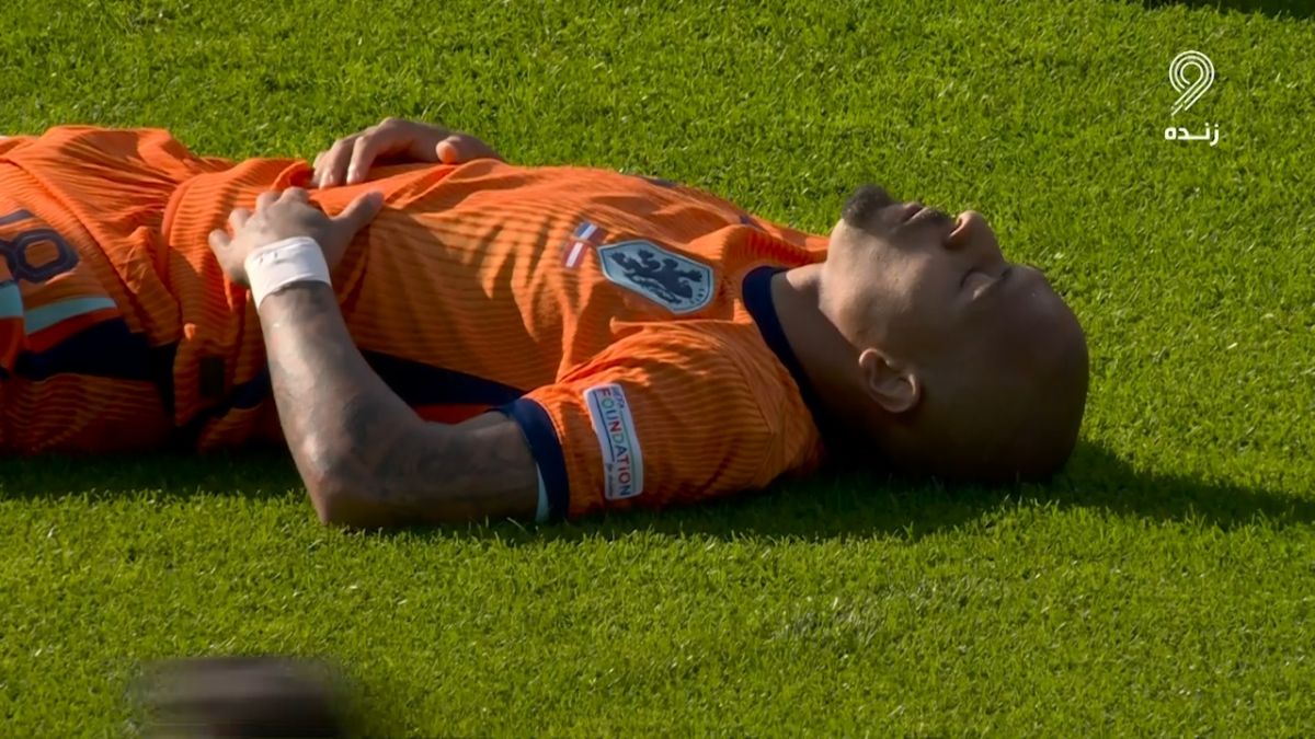 گل اول اتریش به هلند (گل به خودی مالن)