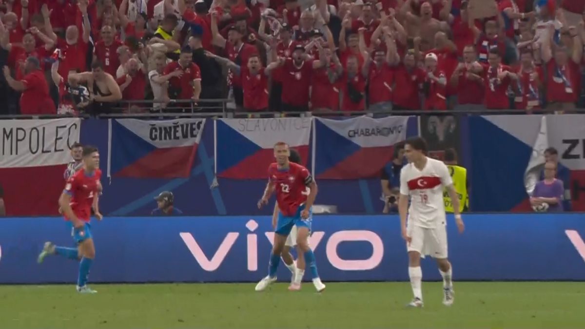 گل اول جمهوری چک به ترکیه (توماس سوچک)