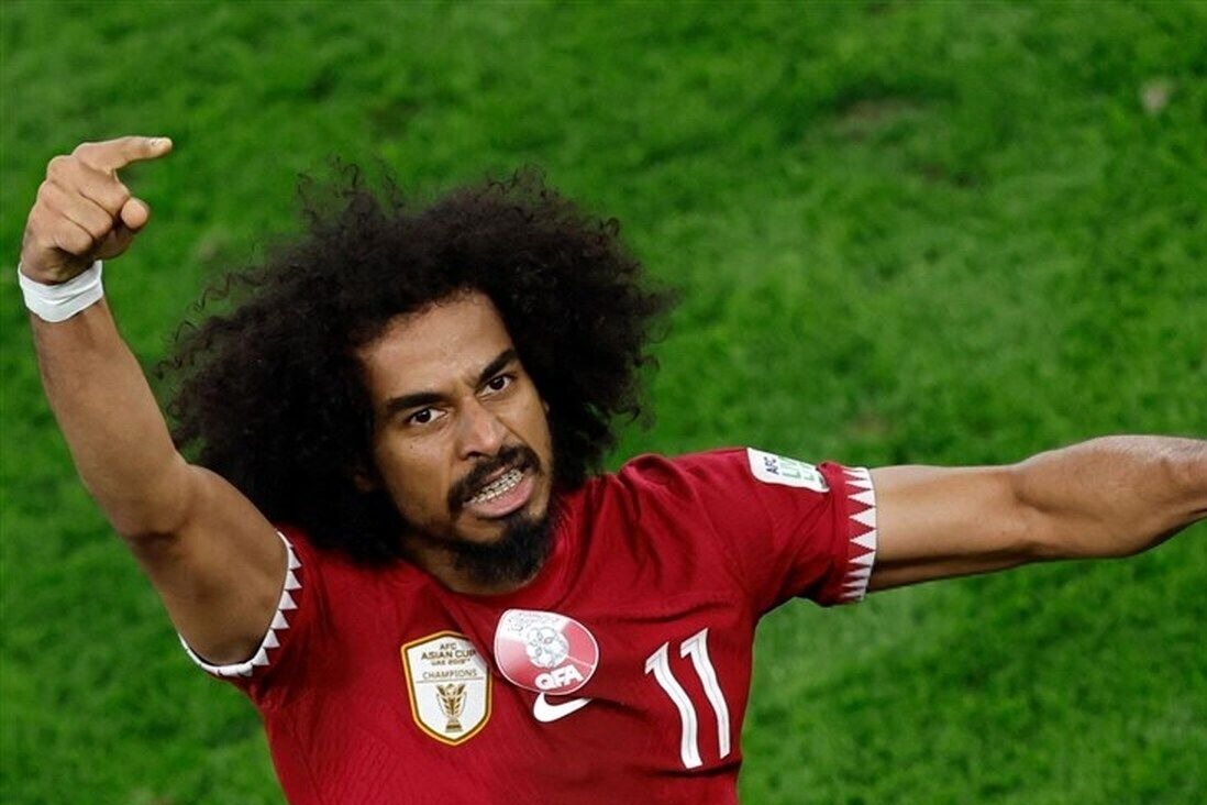 طعنه‌های بی‌پایان عزیزی به قلعه‌نویی؛ اکرم عفیف یک تنه ایران را حذف کرد!