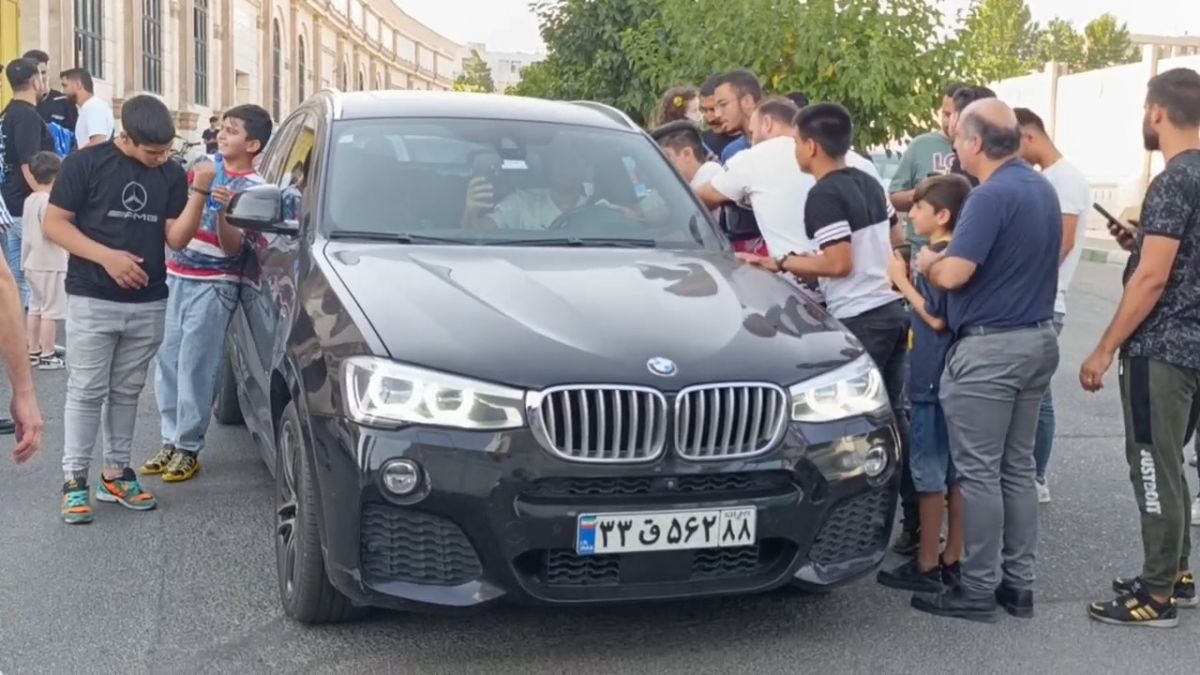 اختصاصی/ حواشی ورود بازیکنان استقلال به کمپ ناصر حجازی در میان استقبال هواداران