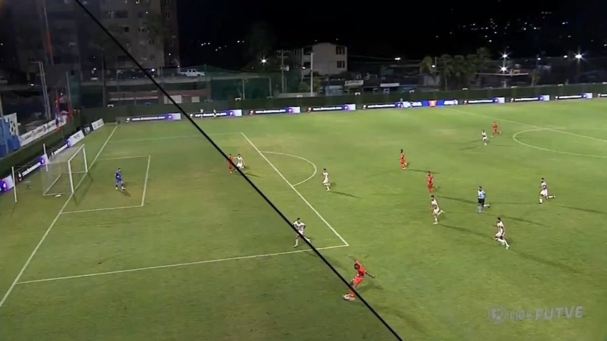 خط‌کشی عجیب اتاق VAR در لیگ کشور ونزوئلا!