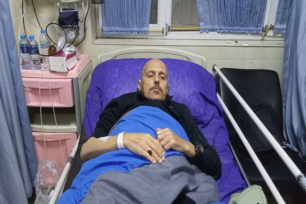 عمل پیوند 10 ساعته پیشکسوت استقلال/ چینی در بخش مراقبتهای ویژه بستری است