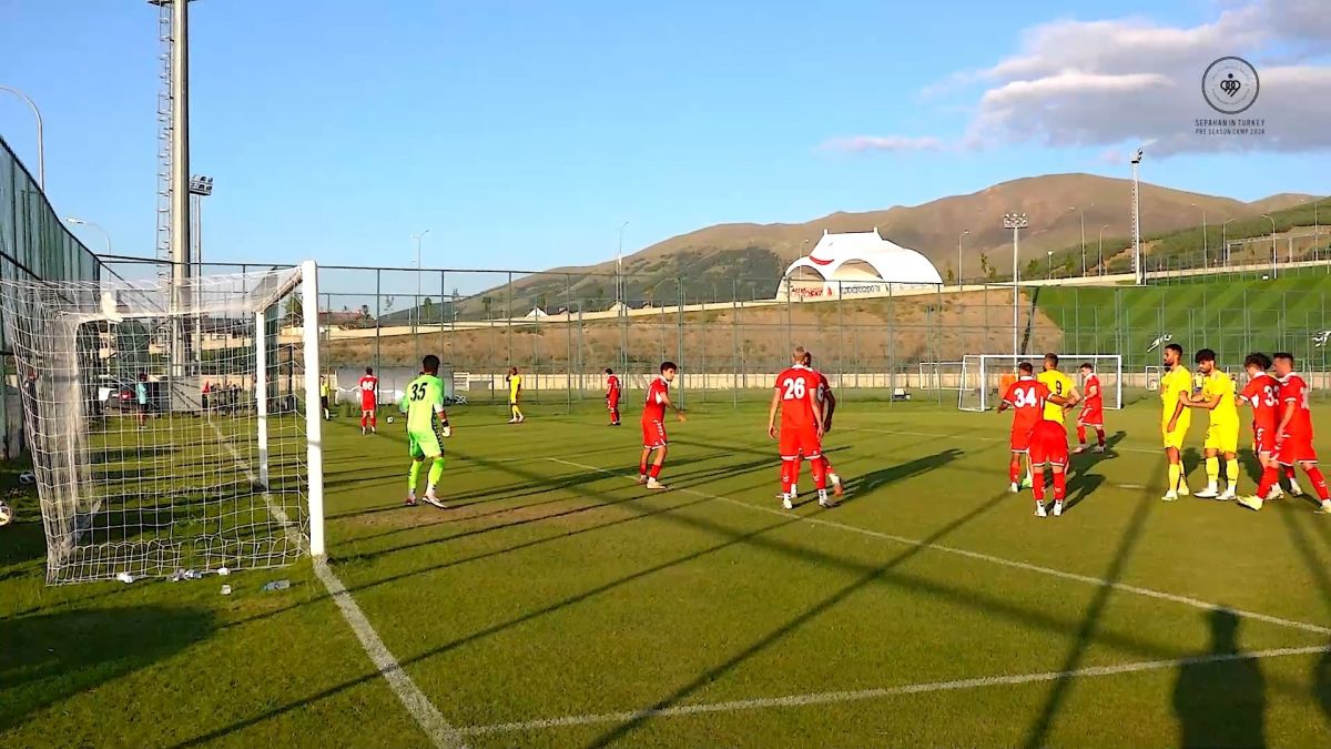 گل سپاهان مقابل سیواس اسپور توسط دانشگر