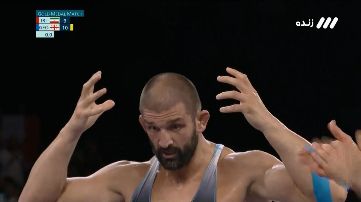 المپیک 2024/ حرکت غیرورزشی پتریاشویلی مقابل امیرحسین زارع بعد از پیروزی در فینال