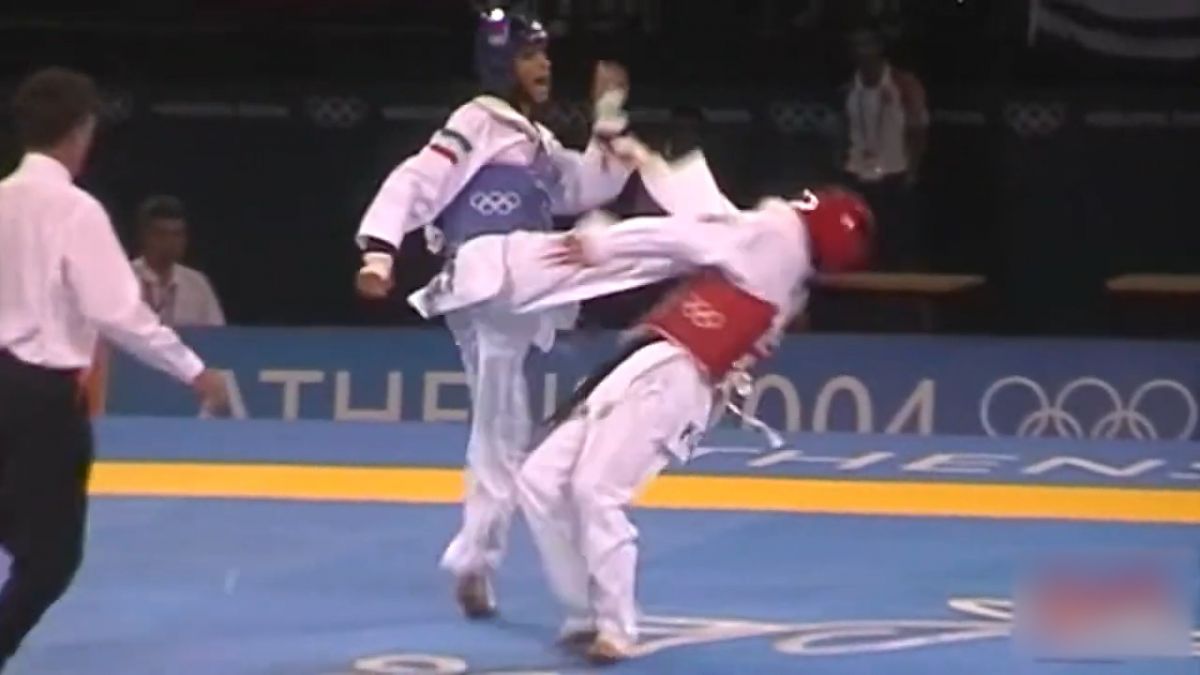 ضربه مرگبار هادی ساعی مقابل حریف کره‌ای در المپیک آتن 2004