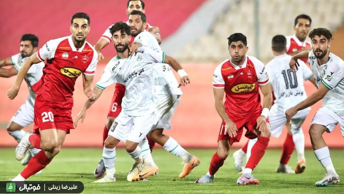 10 لحظه منتخب از رویارویی پرسپولیس و ذوبآهن؛ فغانی، تمیروف، سروش و دیگران