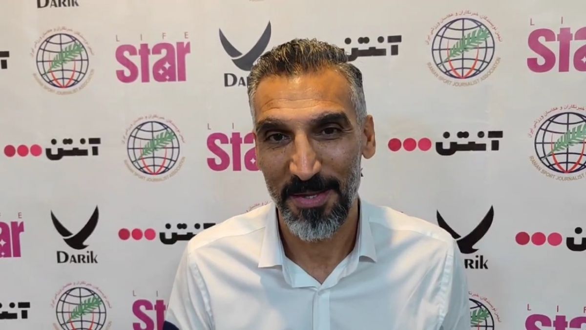 اختصاصی/ مصاحبه جنجالی مهدی هاشمی نسب: هوادار استقلال به من می گوید بخاطر پول نیامدی،اگر قرار باشد مرا جلوی هواداران استقلال بگذارند، با بد اتفاقی دارند بازی میکنند/ رفاقتها بویی گرفته که نمیشود گفت بوی چیست!