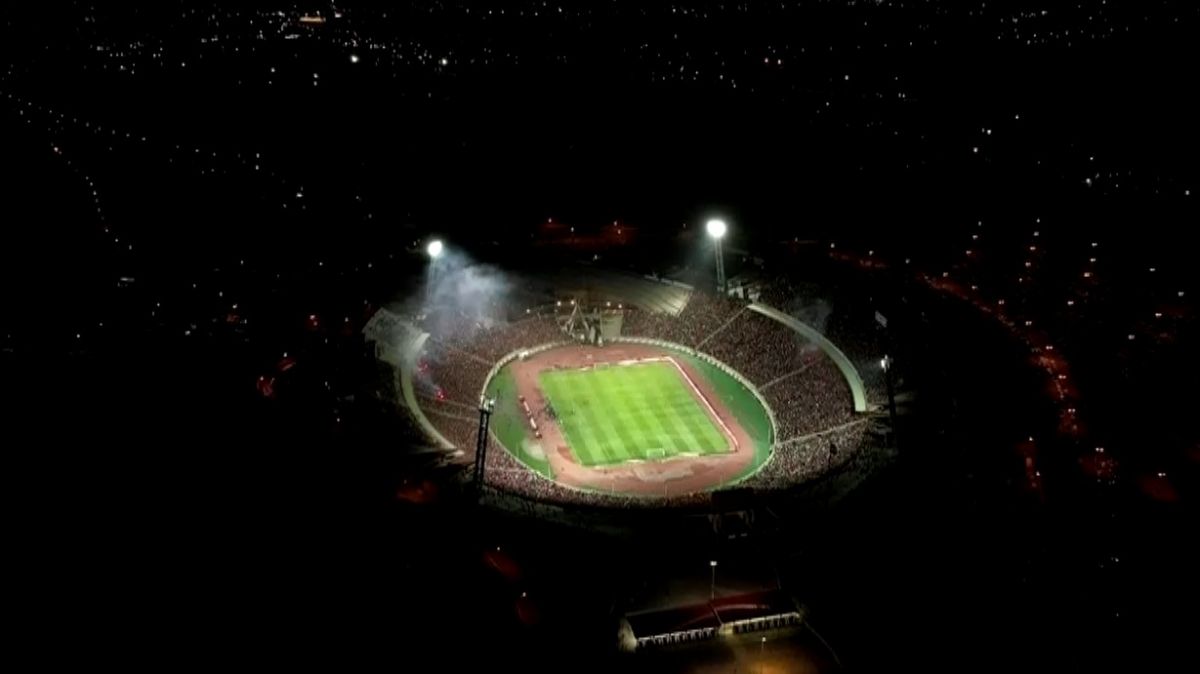 حواشی و مراسم پیش از آغاز دیدار تراکتور و پرسپولیس