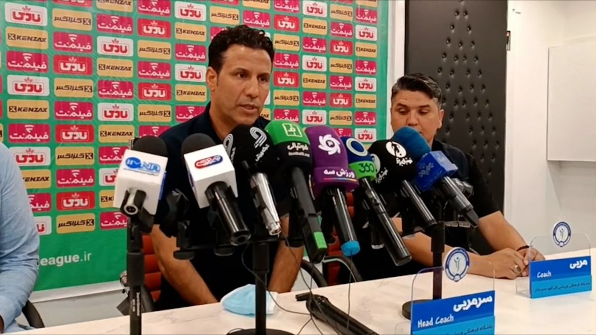 اختصاصی/ نشست خبری بعد از بازی گل گهر - استقلال خوزستان