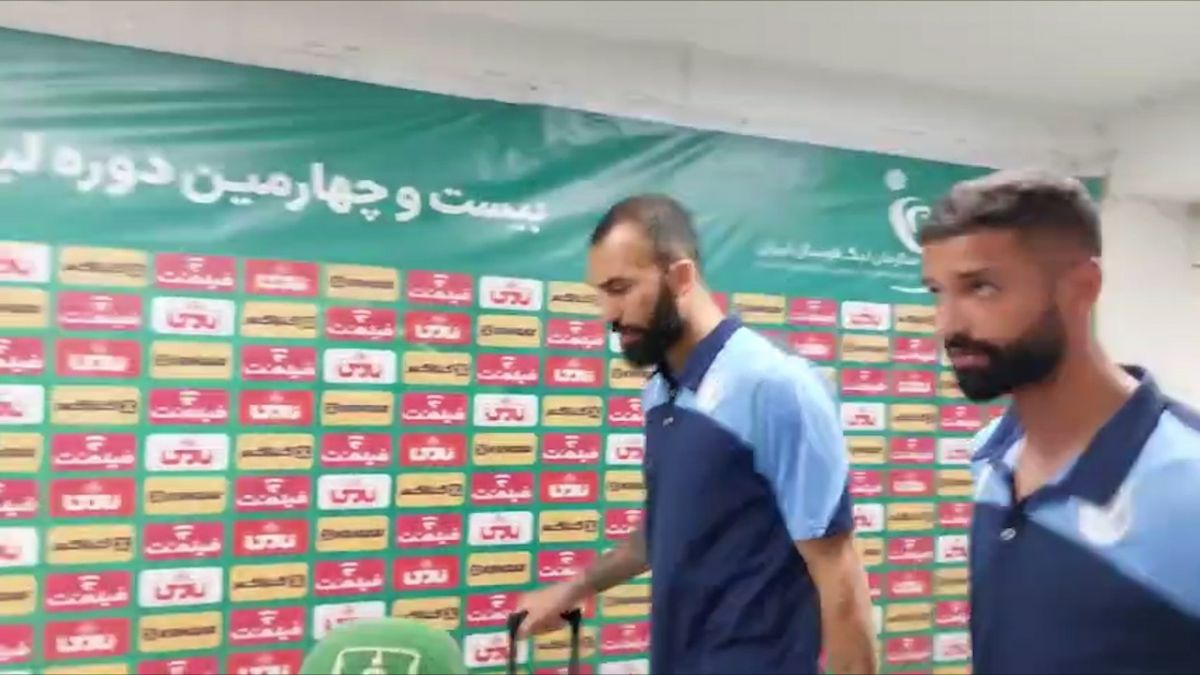 اختصاصی/ بازیکنان استقلال بدون انجام مصاحبه ورزشگاه را ترک کردند