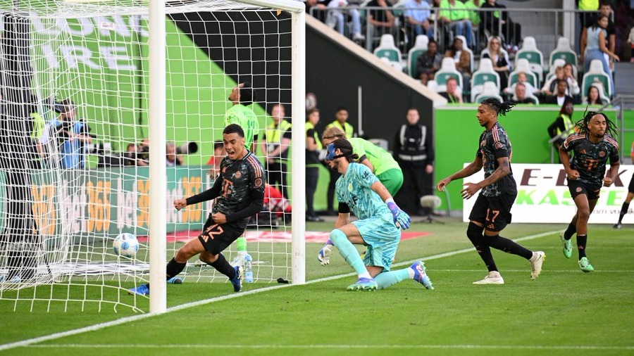 گل اول بایرن مونیخ به وولفسبورگ (موسیالا)