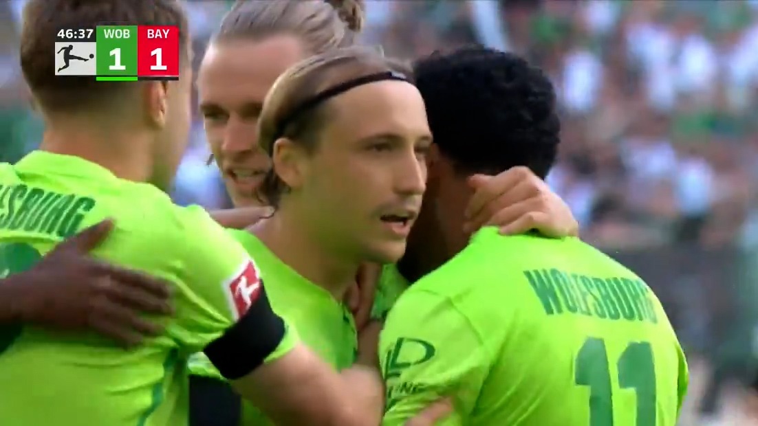 گل اول وولفسبورگ به بایرن مونیخ (لاورو مایر)