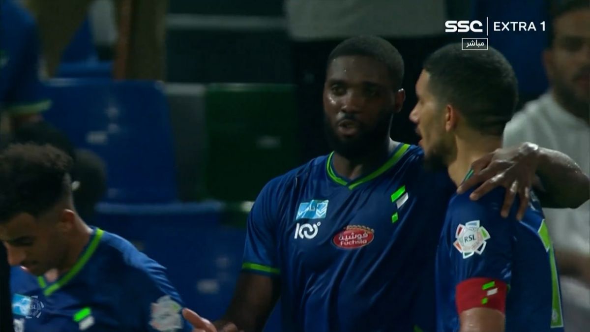 گل اول الفتح به الاهلی عربستان (دیانینی)