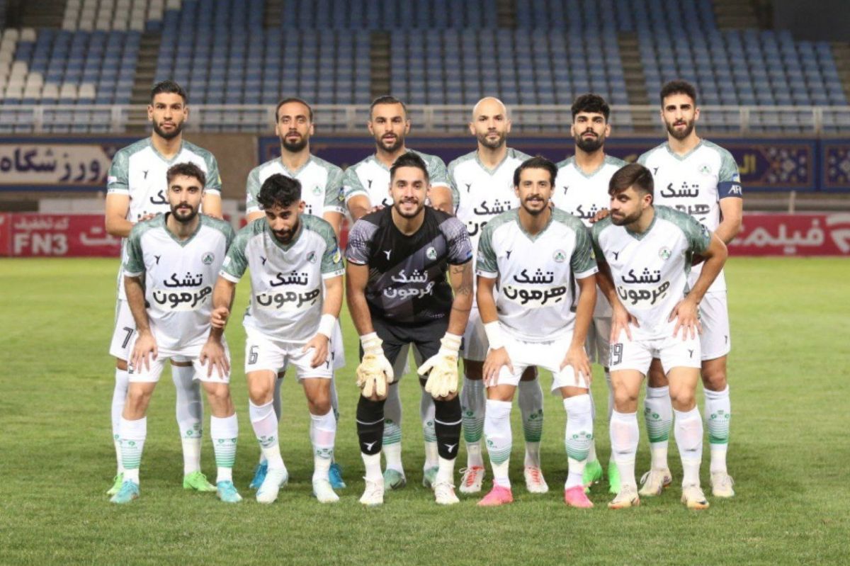 بحران مالی در ذوبآهن، گاندوها پول پرواز هم ندارند!