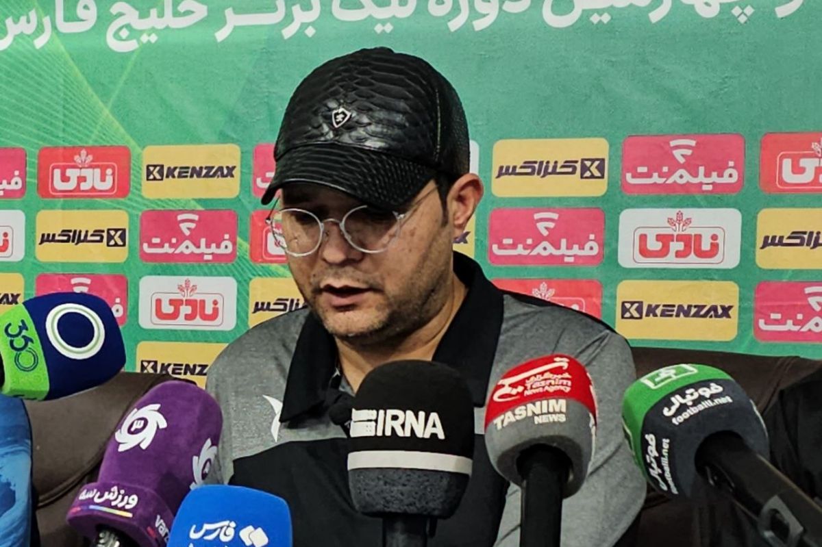 ربیعی: لیاقت مردم لرستان حضور در لیگ برتر بود/ انتظاراتی از مجموعه ذوبآهن دارم
