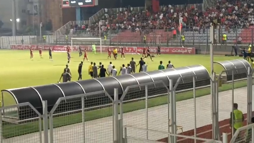 اختصاصی/ حواشی جنجالی اعلام پنالتی برای گل گهر مقابل نساجی