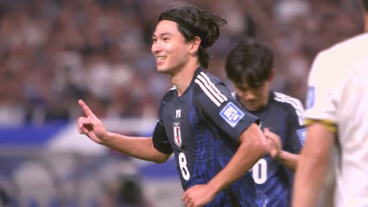 گل سوم ژاپن به چین (تاکومی مینامینو)