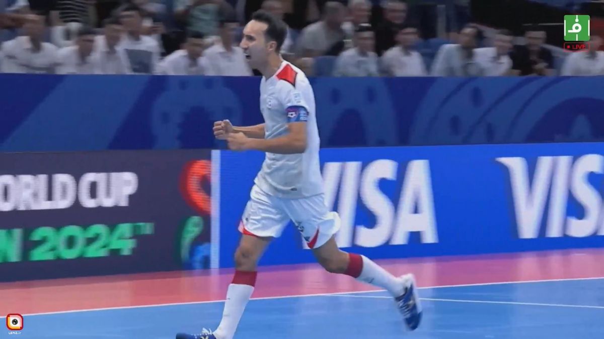 گل چهارم فوتسال افغانستان به آنگولا (سوپرگل کاپیتان )