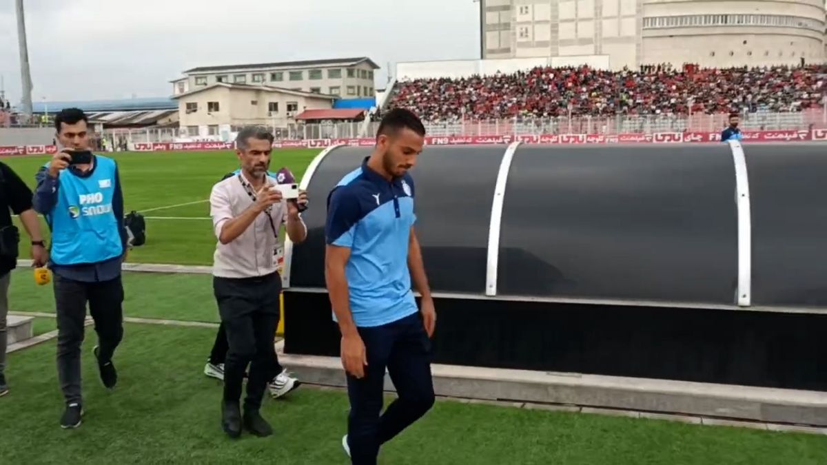 اختصاصی/ تشویق خاص ابولفضل جلالی توسط هواداران استقلال