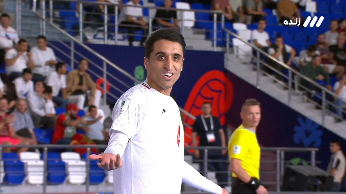 گل دوم تیم ملی فوتسال مراکش به ایران (گل به خودی)