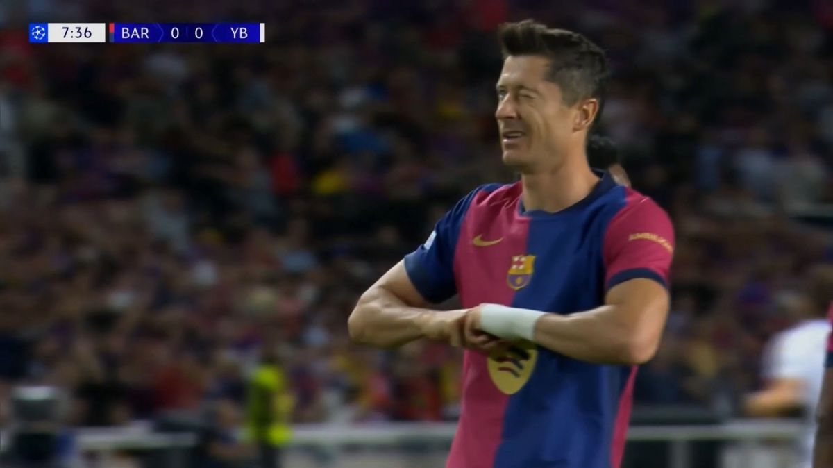 گل اول بارسلونا به یانگ بویز (لواندوفسکی)